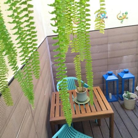 Cais Das Pedras Patio Apartment - With Washer And Dryer Machine Porto Bagian luar foto