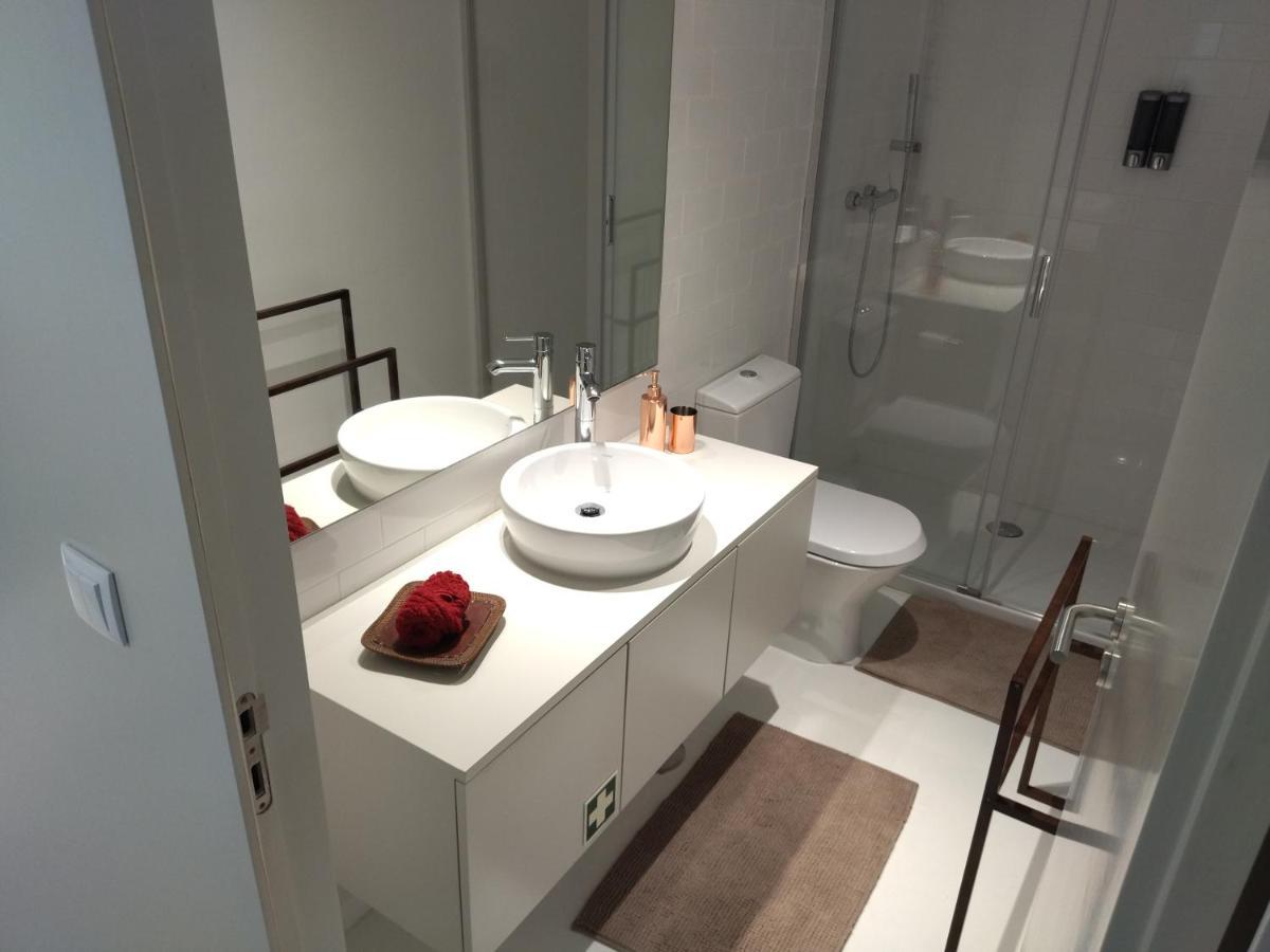 Cais Das Pedras Patio Apartment - With Washer And Dryer Machine Porto Bagian luar foto